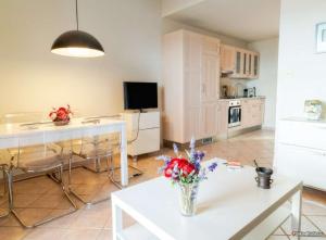 Cefalù Begonie House