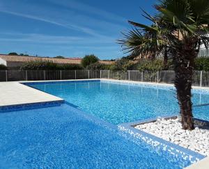 Appartements LA PAREE D'EAU 513 appartement 2 chambres avec piscine : photos des chambres