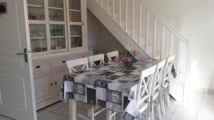 Appartements LA PAREE D'EAU 513 appartement 2 chambres avec piscine : photos des chambres