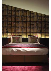 Deluxe Studio room in Raphael Suites by Smartflats