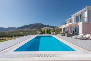 Delphic Riviera Villa Parnassos Greece