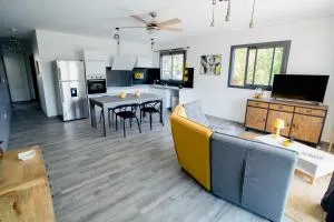 Rhum Cahuette T3 climatisé - Manapany-les Bains