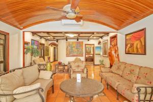 Hotel Casa Roland San Jose