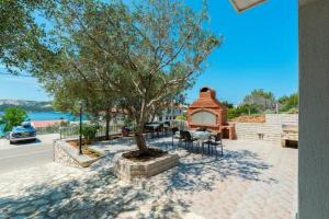 Apartments Jope - 60 m from beach