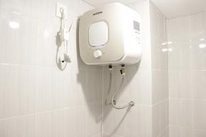 Pleasant Studio Semi Apartment at The Lodge Paskal near BINUS University By Travelio