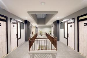 DPARAGON KEBON JERUK