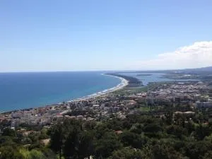 卡多公寓 - Cardo