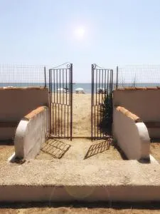 PINETA BLU, Villa sul mare con due appartamenti indipendenti tra Terracina e Sperlonga - ليدو دي فوندي