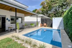 Casa Conchas - Carrillo