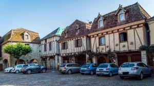 Maison Pierre Loti, gîte historique et spacieux en vallée de la Dordogne