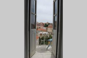 Soultanas Antique House