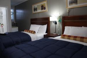 Sunrise Inn