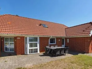 Four-Bedroom Holiday home in Tarm 3 - Skjern