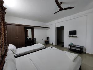 Swarna Sudarshan Service Apartments Sholinganallur