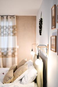 Maisons d'hotes Les Nuits d Olympe - Suite & Spa privatif : photos des chambres