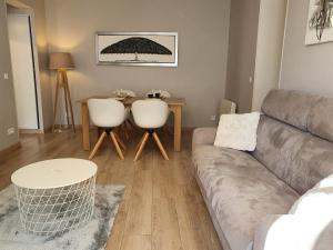 GRAND T3 70m2 ,COSY TOUT CONFORT ,2 CHAMBRES, 6 PERSONNES ,PARKING PRIVÉ SÉCURISÉ