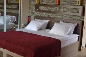 HOTEL Home Sweet Home - Butuceni