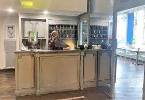 Hotels The Originals City, Hotel Napoleon, La Roche-sur-Yon (Inter-Hotel) : photos des chambres