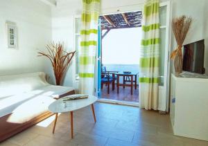 Antiparos Luxury Apartments Antiparos Greece