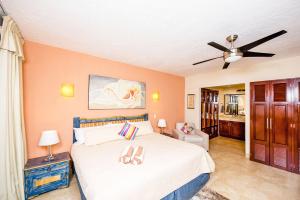 Xaman Ha Beach Front Condo