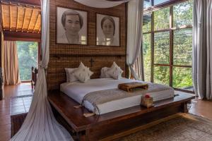 One Bedroom Residence with Valley View