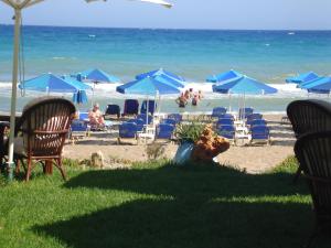 Blue Sky Taverna Apartments Kiki Rethymno Greece