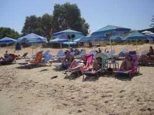 Blue Sky Taverna Apartments Kiki Rethymno Greece