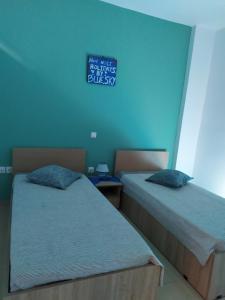 Blue Sky Taverna Apartments Kiki Rethymno Greece
