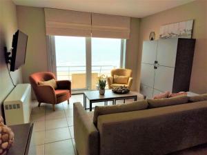 Appartement met zeezicht en verwarmd zwembad