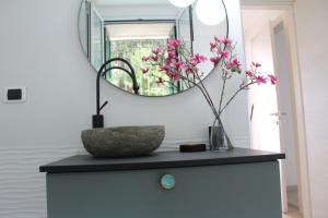 Cluxury-Torre dei Saraceni BOUTIQUE APT BY THE SEA Beach, Pool,Private Jacuzzi, Parking