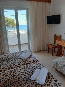 Ifigenia Apartments Aegina Greece