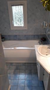 Maisons de vacances L'Olivette : photos des chambres
