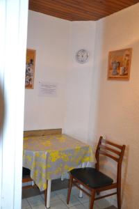Appart'hotels Studios La Gemme : photos des chambres