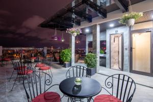 Tan Phuong Nam Hotel & Apartment