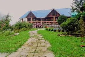 Vamoose Rajeshswari - Colonelbāri