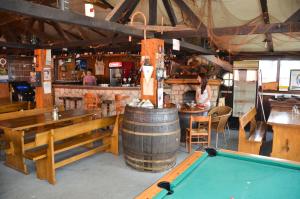 Pool Apartments Knežević Novalja