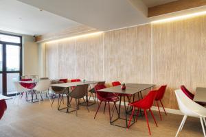 Three-Bedroom Suite room in Hotel Borgo Brianteo