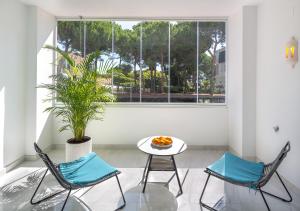 Jardines Las Golondrinas apartments Elviria