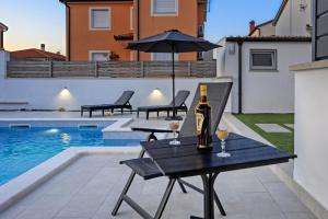 Casa Tara Three-Bedroom Holiday Home