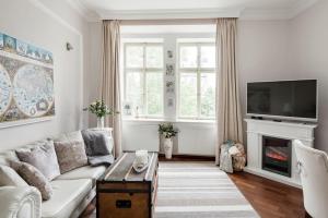 Old Town Square Apartment