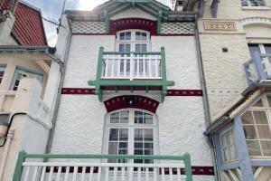 Villas LE CHAT BOTTE / Superbe maison de ville au coeur du Touquet! : photos des chambres