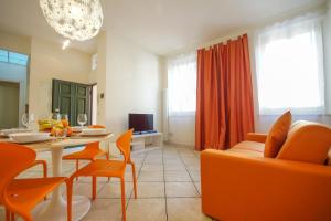 One-Bedroom Apartment - Residenza Guarienti - Via Dietro Pallone 12 room in Truly Verona