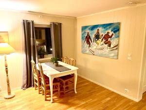 Signegarden - Midt i fjellheimen - Tett på Fjord-Norge