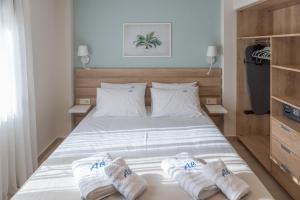 Arelia Beachfront Sea View Apartment