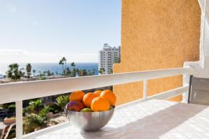 GO2TENERIFE ApartMira Balcony w sea view & pool