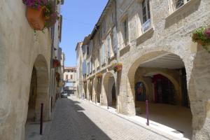 Maisons de vacances Maison Le Neuf Tarascon : photos des chambres