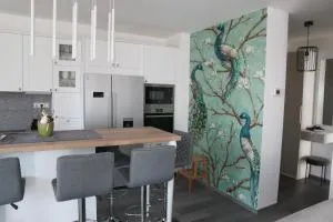 Fűzi-Lizi Apartman - Balatonfůzfő Vasútállomás