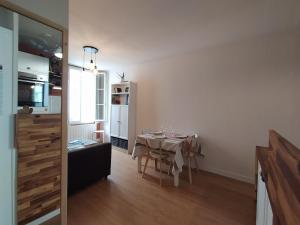 Appartements Bakea St Esprit T3 renove : photos des chambres