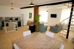 Maison au bord du canal - Montereau-Fault-Yonne