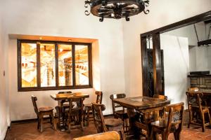 Hotel Los Portales Inn